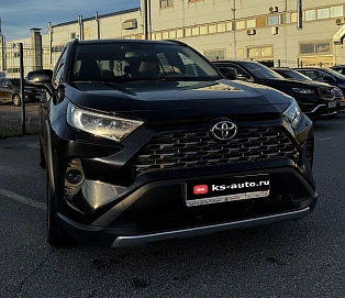 Toyota RAV4, 2021г., передний привод, вариатор