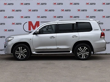 Toyota Land Cruiser, 2011г., полный привод, автомат