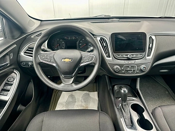 Chevrolet Malibu, 2019г., передний привод, автомат