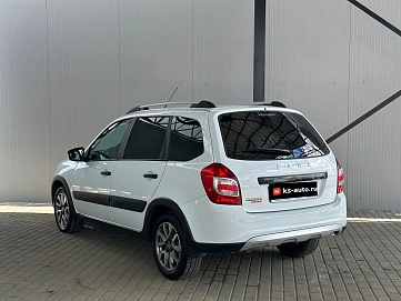 Lada (ВАЗ) Granta, 2023г., передний привод, механика
