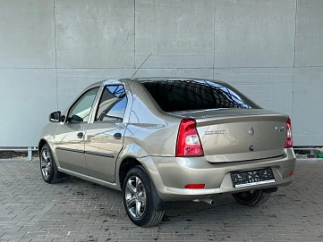 Renault Logan, 2010г., передний привод, механика