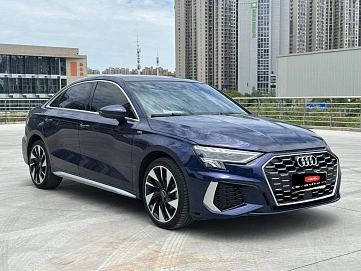 Audi A3, 2023г., передний привод, робот