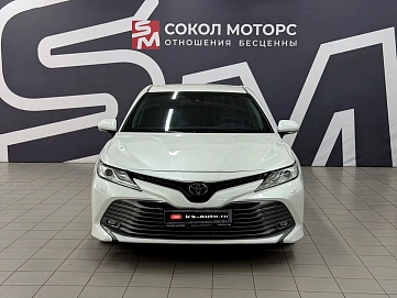 Toyota Camry, 2020г., передний привод, автомат