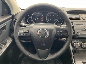 Mazda 6, 2012г., передний привод, механика