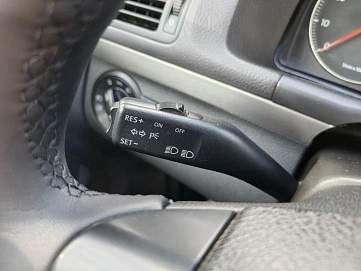 Volkswagen Touran, 2007г., передний привод, механика