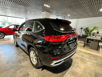 Haval M6, 2024г., передний привод, робот