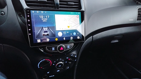 Hyundai Solaris, 2012г., передний привод, механика