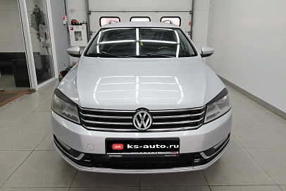 Volkswagen Passat, 2013г., передний привод, робот
