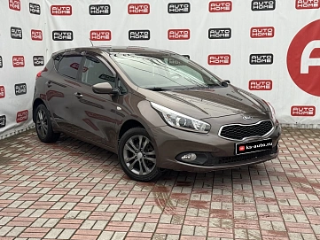 Kia Ceed, 2012г., передний привод, механика