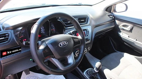 Kia Rio, 2013г., передний привод, механика