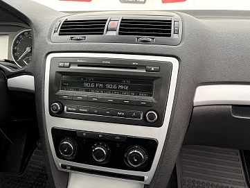 Skoda Octavia, 2011г., передний привод, механика