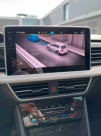 Volkswagen Tiguan, 2022г., передний привод, робот