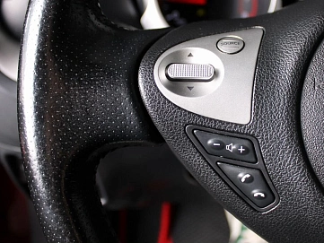 Nissan Juke, 2012г., передний привод, вариатор