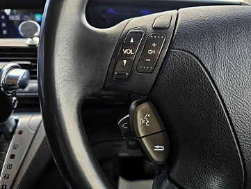 Honda Elysion, 2009г., передний привод, автомат