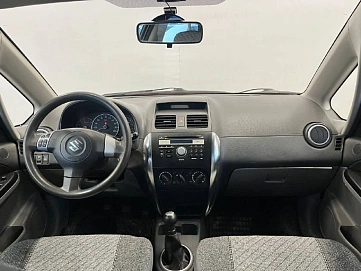 Suzuki SX4, 2008г., полный привод, механика