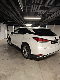 Lexus RX, 2020г., полный привод, автомат