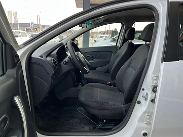 Renault Sandero, 2014г., передний привод, механика