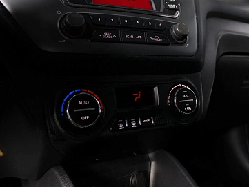 Kia Rio, 2014г, передний привод, механика