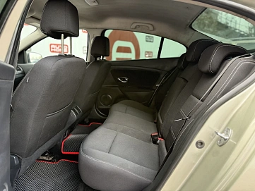 Renault Fluence, 2013г., передний привод, автомат