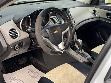 Chevrolet Cruze, 2012г, передний привод, автомат