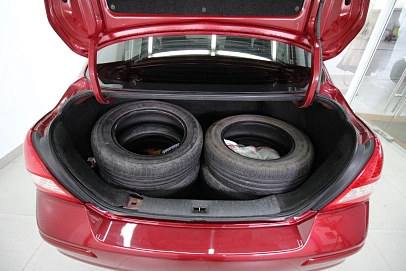 Nissan Tiida, 2007г., передний привод, механика