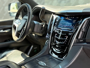 Cadillac Escalade, 2015г., полный привод, автомат