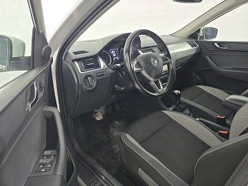 Skoda Rapid, 2017г., передний привод, механика