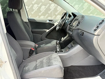 Volkswagen Tiguan, 2016г., передний привод, механика
