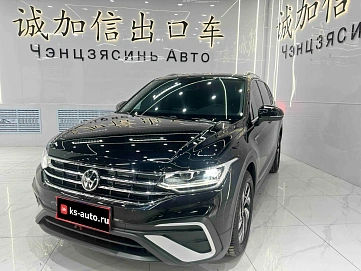 Volkswagen Tiguan, 2022г., передний привод, робот