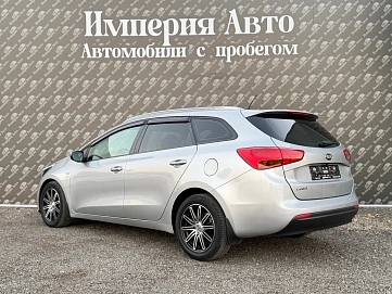Kia Ceed, 2013г., передний привод, автомат