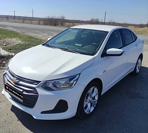 Chevrolet Onix, 2020г, передний привод, автомат