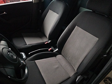 Volkswagen Polo, 2014г., передний привод, автомат