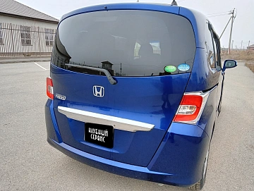 Honda Freed, 2014г., передний привод, вариатор