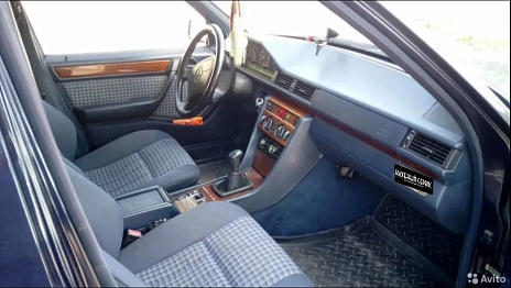 Mercedes-Benz E-Класс, 1994г., задний привод, механика