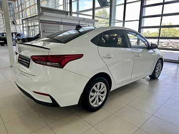 Hyundai Solaris, 2017г., передний привод, автомат