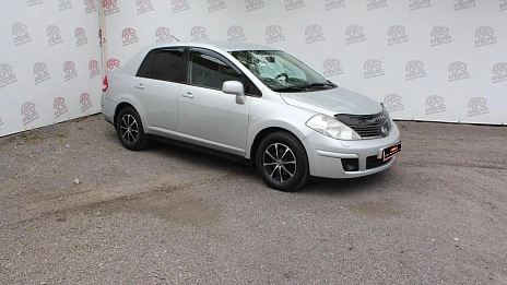 Nissan Tiida, 2008г., передний привод, механика