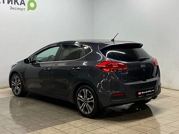 Kia Ceed, 2014г., передний привод, автомат