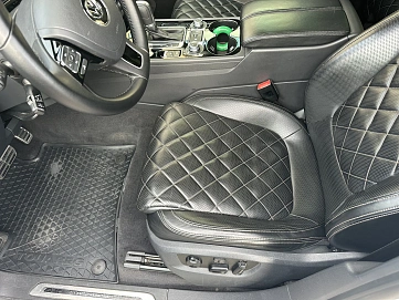 Volkswagen Touareg, 2016г., полный привод, автомат