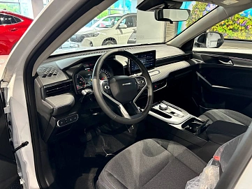 Haval Jolion, 2024г., передний привод, робот
