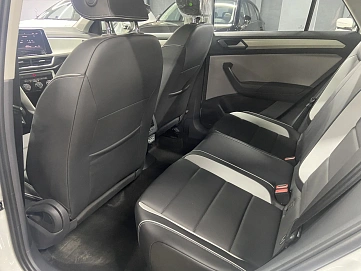 Volkswagen T-Roc, 2026г., передний привод, робот