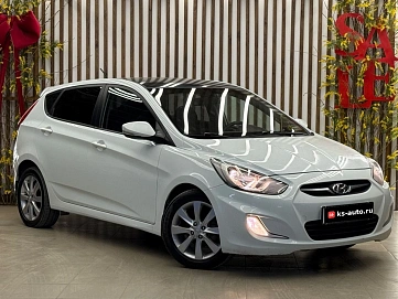 Hyundai Solaris, 2013г., передний привод, автомат