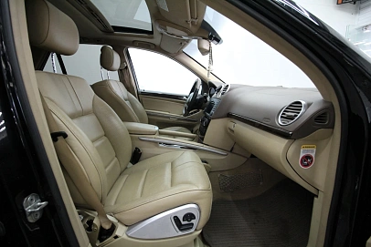 Mercedes-Benz M-Класс, 2010г., полный привод, автомат