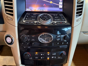Infiniti FX, 2011г., полный привод, автомат