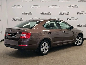 Skoda Octavia, 2014г., передний привод, робот