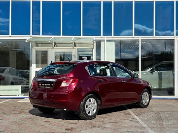 Geely Emgrand EC7, 2013г., передний привод, механика