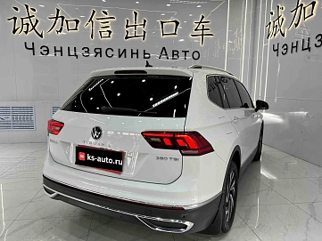 Volkswagen Tiguan, 2022г., передний привод, робот