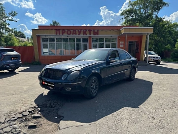 Mercedes-Benz E-Класс, 2004г, задний привод, автомат