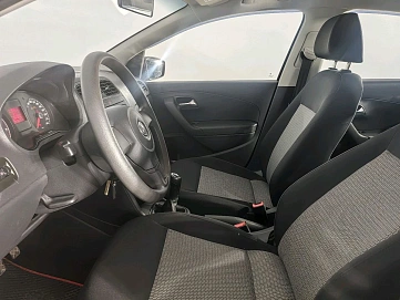 Volkswagen Polo, 2011г., передний привод, механика