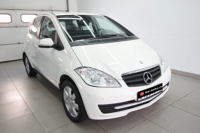 Mercedes-Benz A-Класс, 2012г., передний привод, вариатор