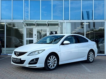 Mazda 6, 2010г., передний привод, автомат